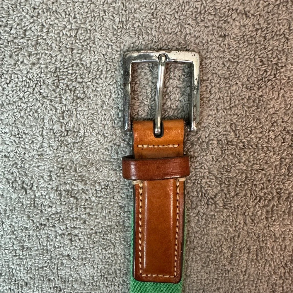 Trafalgar Mens Green Woven Fabric Brown Leather Belt Silver Tone Buckle 55 Inch